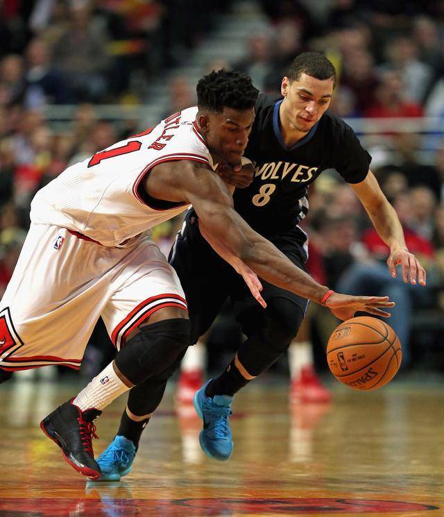 上海女排在 上海女排在