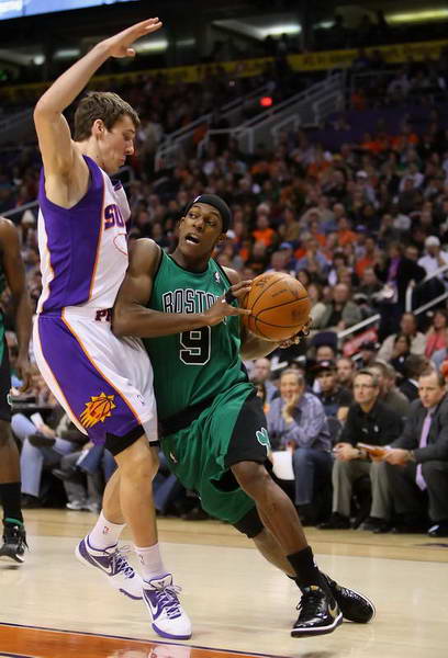 米内罗的缺 米内罗的缺